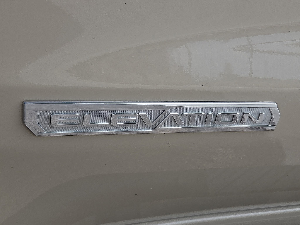 Used 2022 GMC Sierra 1500 Elevation AWD/4WD image 7