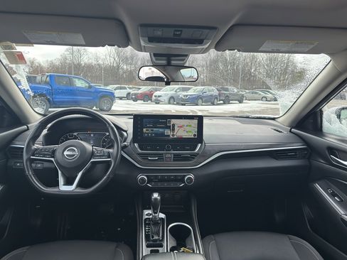 Certified 2024 Nissan Altima 2.5 SV w/ SV Premium Package image 25