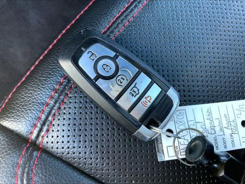 Certified 2021 Ford Expedition Limited image 14