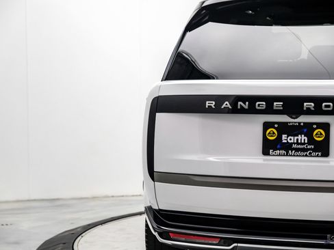 Used 2023 Land Rover Range Rover SE AWD/4WD image 14