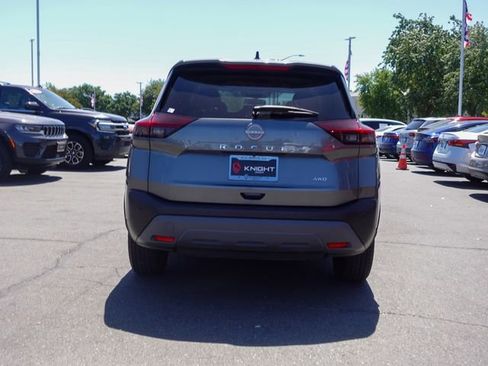 Used 2023 Nissan Rogue S AWD/4WD image 7