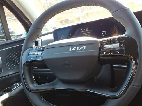 New 2026 Kia Sorento S image 16