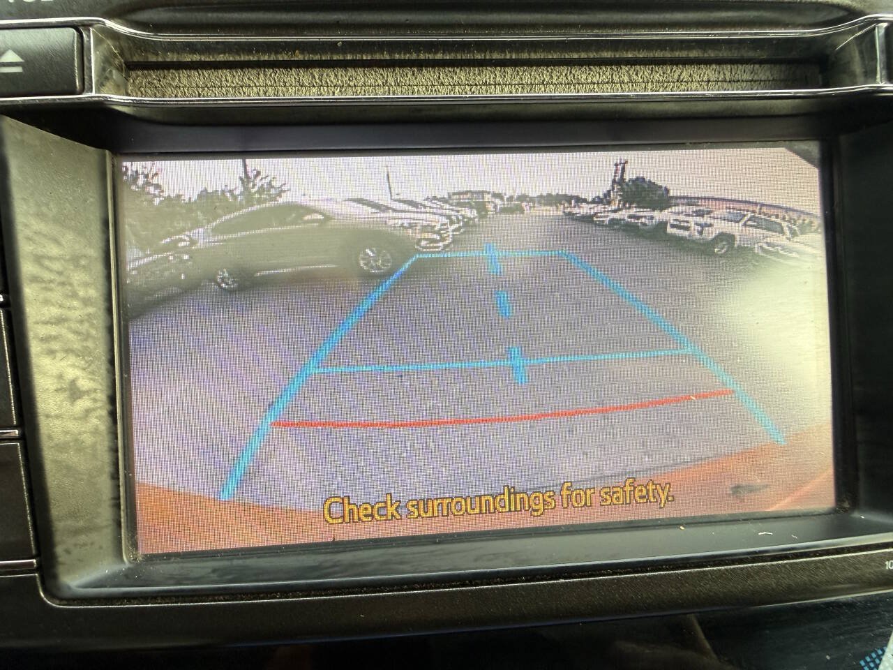 Used 2013 Toyota RAV4 Limited AWD/4WD image 17