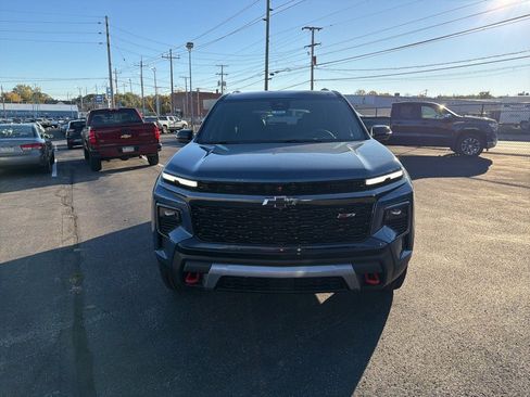 New 2026 Chevrolet Traverse Z71 w/ Enhanced Driving Package image 2