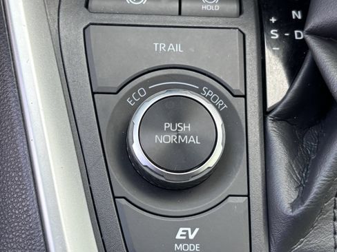 Used 2023 Toyota RAV4 XLE w/ Convenience Package AWD/4WD image 34