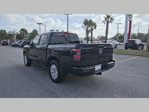 Used 2024 Nissan Frontier SV w/ SV Convenience Package RWD image 26
