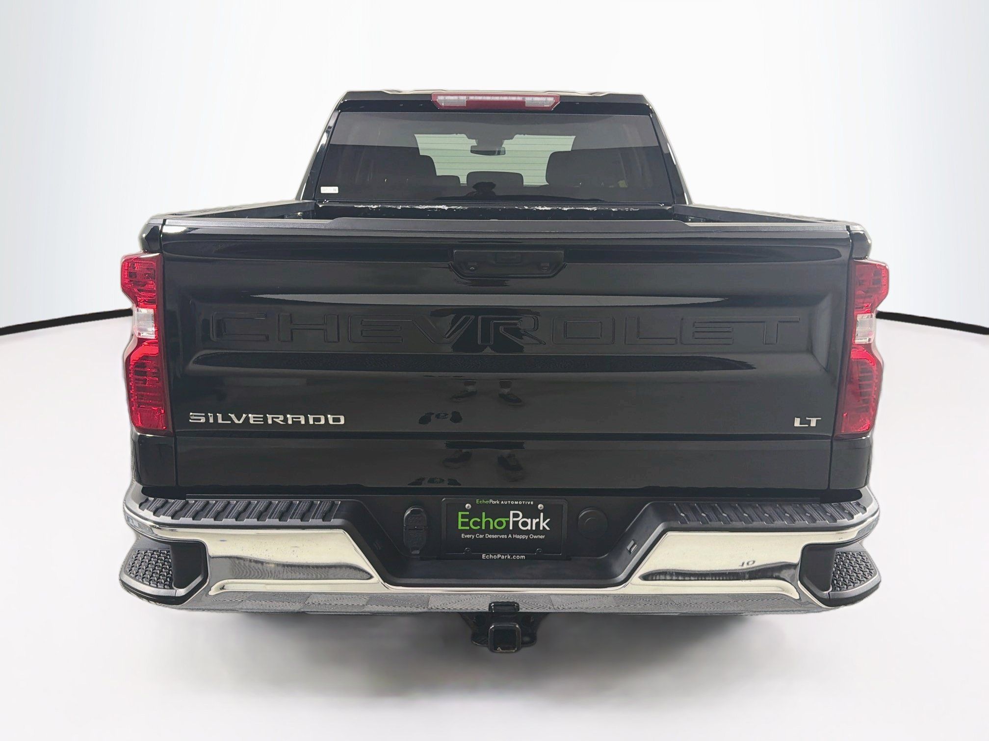 Used 2024 Chevrolet Silverado 1500 LT AWD/4WD image 7