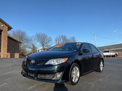 Used 2012 Toyota Camry SE image 30