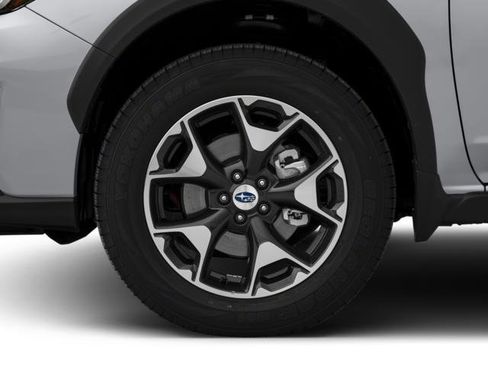 Used 2018 Subaru Crosstrek 2.0i Premium w/ Eyesight System image 8