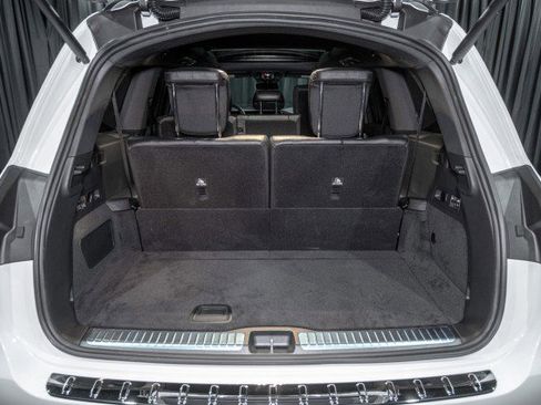New 2026 Mercedes-Benz GLS 450 4MATIC image 10