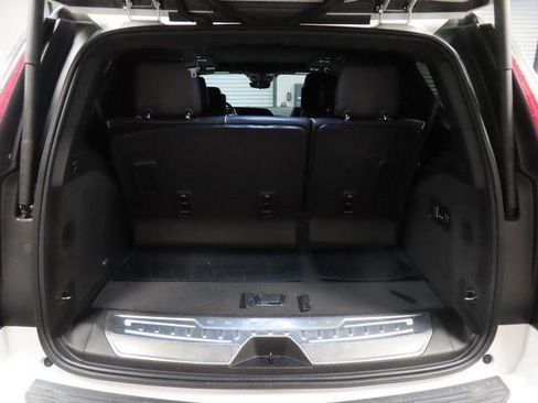 Certified 2022 Cadillac Escalade Premium Luxury Platinum AWD/4WD image 48