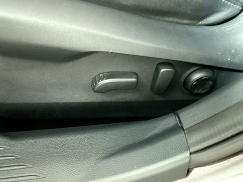 Used 2024 Subaru Outback Limited image 20