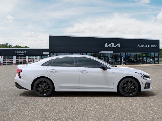 New 2027 Kia K5 GT-Line image 7