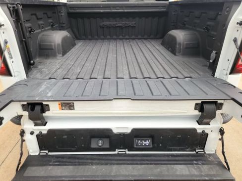 Used 2024 GMC Sierra 1500 AT4X AWD/4WD image 31
