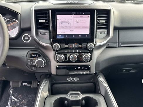 New 2026 RAM 1500 4x4 Crew Cab image 25