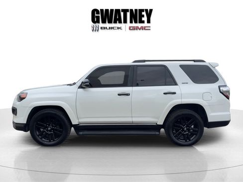 Used 2021 Toyota 4Runner Nightshade image 3