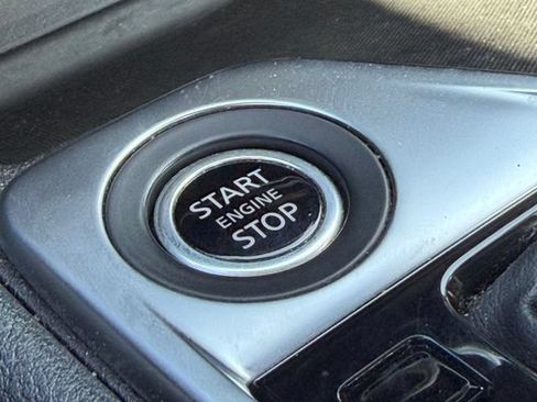 Used 2024 Nissan Sentra SV FWD image 26