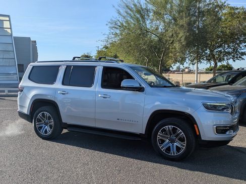 Used 2022 Jeep Wagoneer Series III w/ Convenience Group I image 6