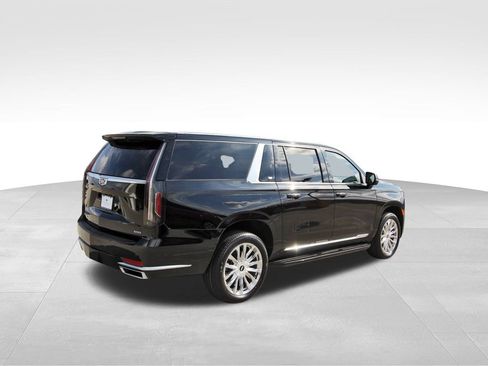 Certified 2023 Cadillac Escalade ESV Premium Luxury image 4