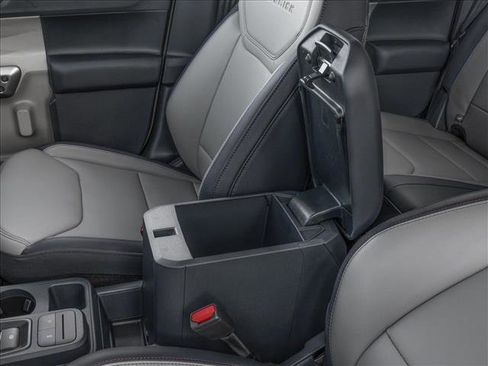 New 2026 Ford Maverick Lariat w/ 4K Tow Package image 10