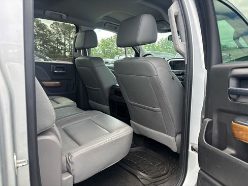 Used 2018 Chevrolet Silverado 1500 LTZ w/ Sport Package AWD/4WD image 5