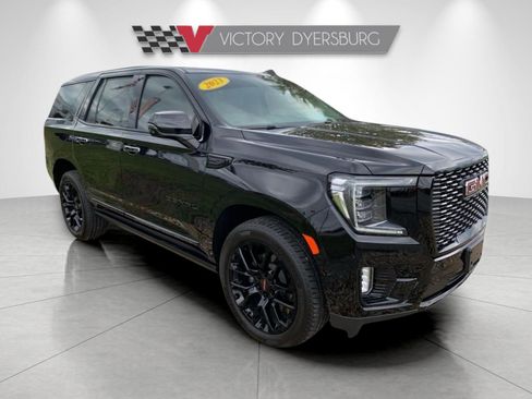 Used 2023 GMC Yukon Denali image 2