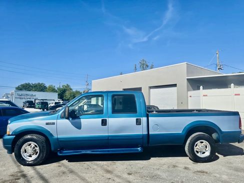 Used 2003 Ford F250 XL image 2