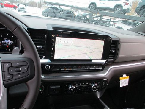 New 2026 GMC Sierra 1500 SLT w/ SLT Premium Plus Package image 17