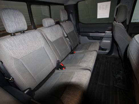 Used 2022 Ford F150 XLT w/ Equipment Group 302A High image 28