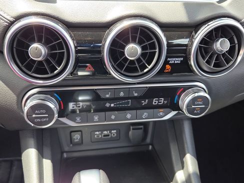 Used 2025 Nissan Sentra SV w/ All-Weather Package FWD image 19