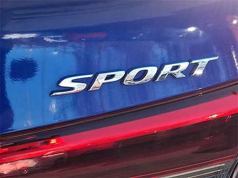 Certified 2022 Honda Civic Sport image 30