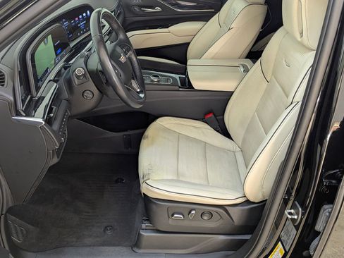 Used 2022 Cadillac Escalade Sport w/ Touring Package image 5