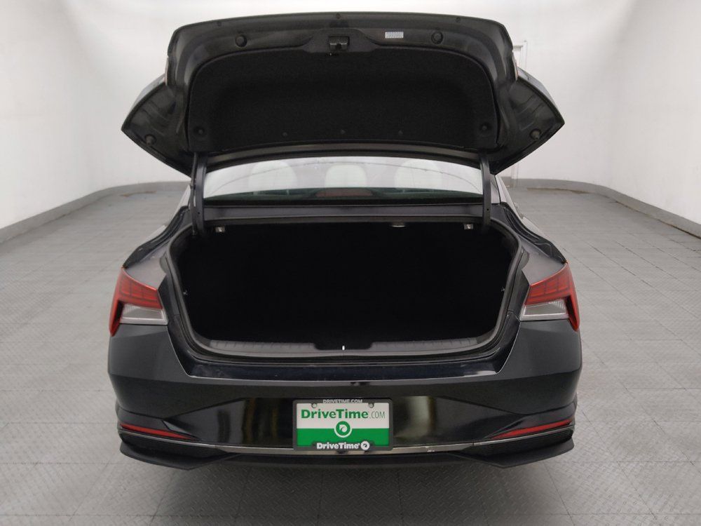Used 2023 Hyundai Elantra Limited FWD image 29