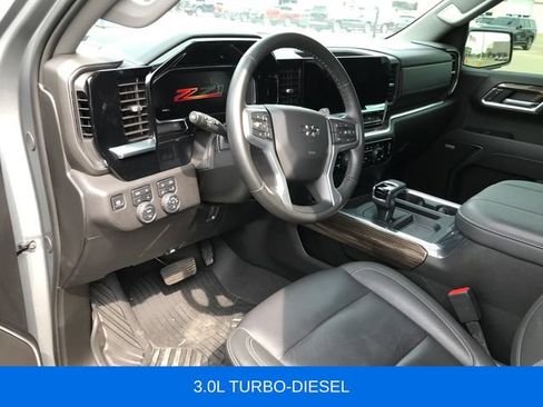 Used 2026 Chevrolet Silverado 1500 RST w/ RST All Star Premium Package AWD/4WD image 3