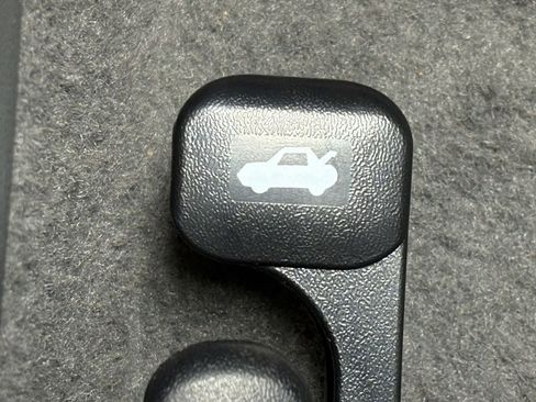 New 2026 Hyundai Elantra Sport FWD image 10