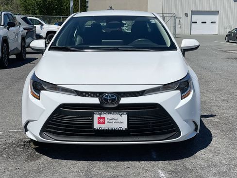 Certified 2025 Toyota Corolla LE FWD image 12