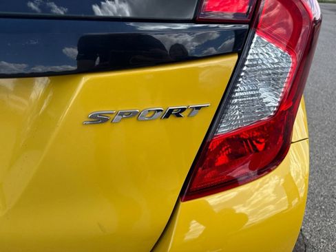 Used 2018 Honda Fit Sport image 27