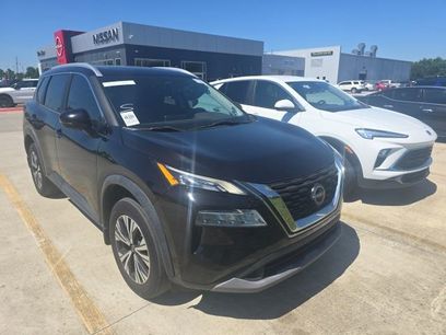 Used 2023 Nissan Rogue SV w/ SV Premium Package