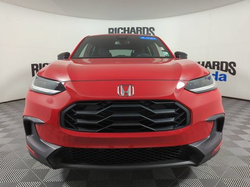 Certified 2026 Honda HR-V Sport image 3