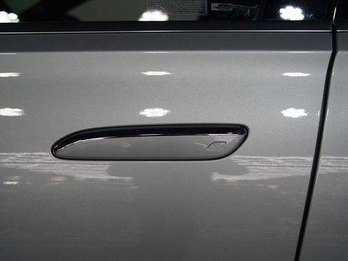 Used 2022 Mercedes-Benz S 500 4MATIC image 24
