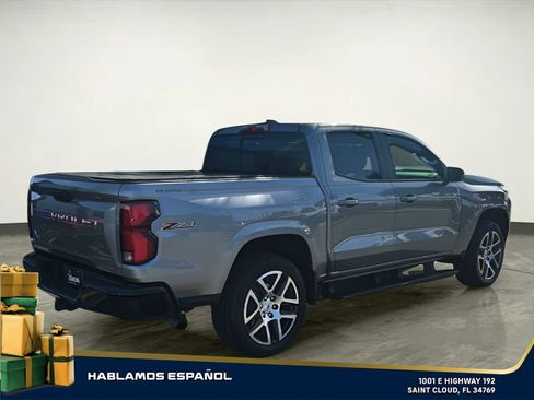 Used 2024 Chevrolet Colorado Z71 w/ Z71 Convenience Package 2 image 6