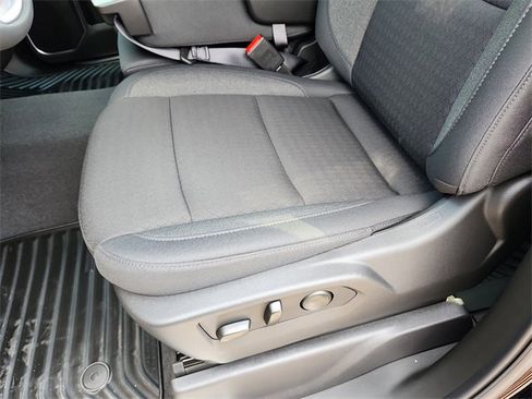 New 2026 GMC Sierra 1500 Elevation image 16