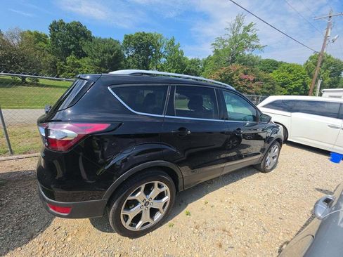 Used 2017 Ford Escape Titanium AWD/4WD image 5