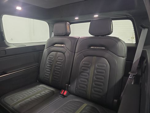 Used 2024 Rivian R1S Adventure AWD/4WD image 22