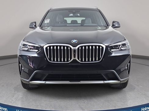 Used 2024 BMW X3 xDrive30i w/ Premium Package AWD/4WD image 2