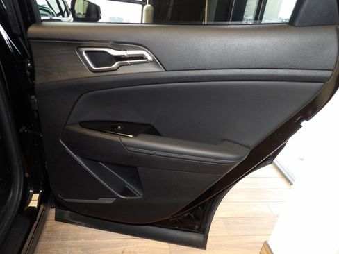 Used 2023 Kia Sportage X-Line w/ X-Line Premium Package image 16