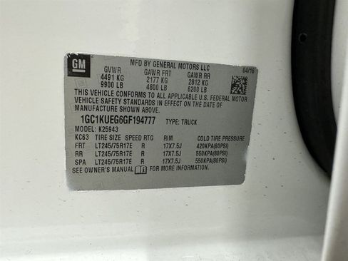 Used 2016 Chevrolet Silverado 2500 W/T AWD/4WD image 38