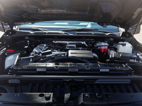 Used 2025 GMC Sierra 3500 Denali Ultimate image 34