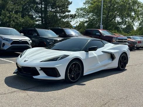 Used 2022 Chevrolet Corvette Stingray Preferred Conv w/ Z51 Performance Package RWD image 1