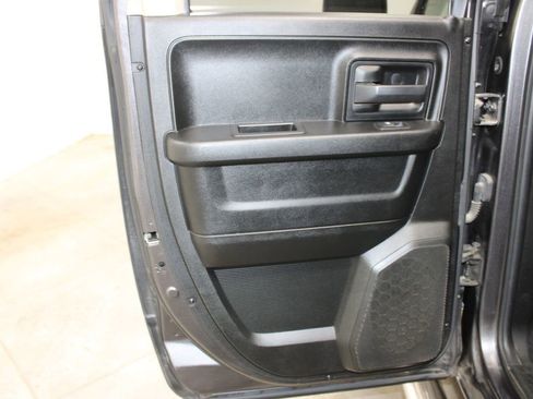 Used 2019 RAM 1500 Tradesman w/ Tradesman SXT Package RWD image 27